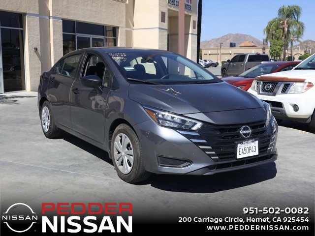 Used 2025 Nissan Versa S w/ Trunk Package