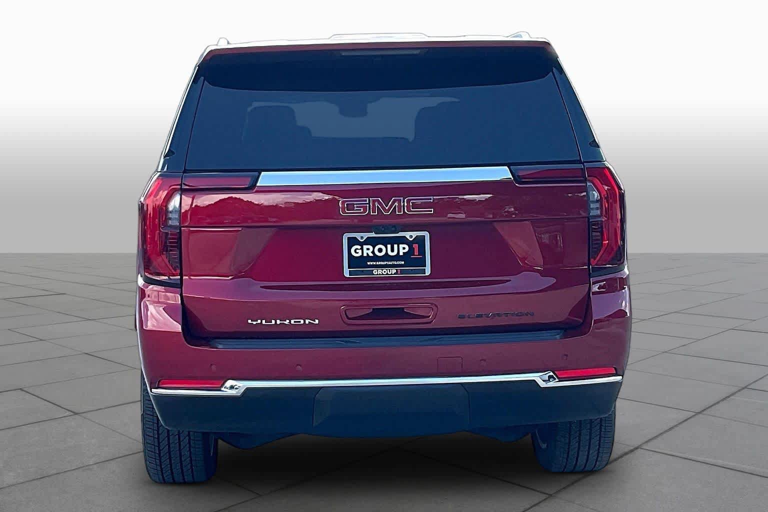 Used 2026 GMC Yukon XL Elevation w/ Elevation Premium Package RWD image 5