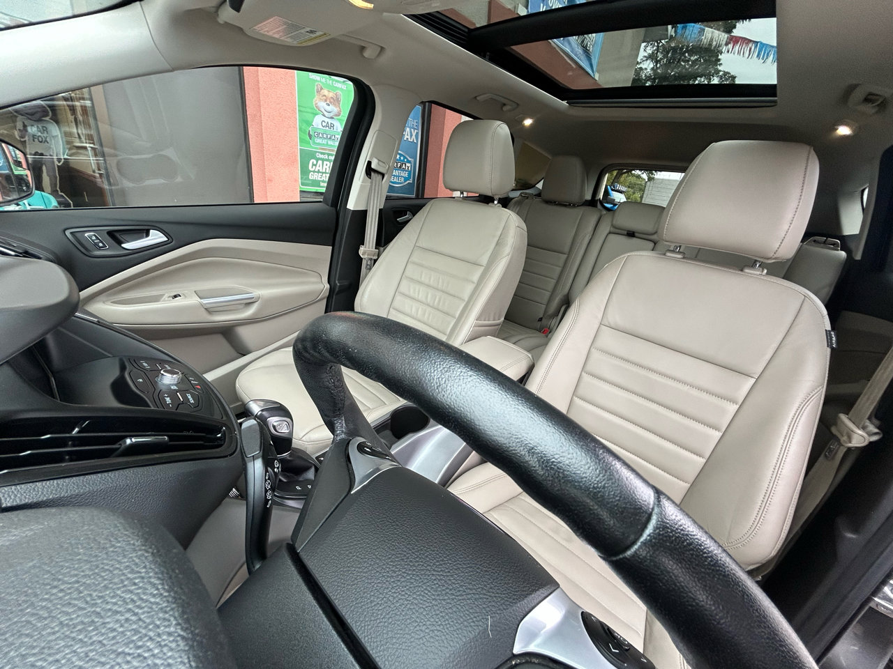 Used 2015 Ford Escape SE w/ Equipment Group 201A image 12