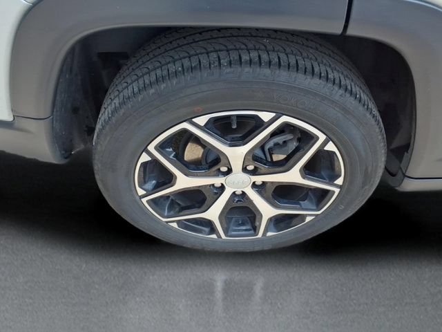 Used 2024 Jeep Compass Limited AWD/4WD image 9