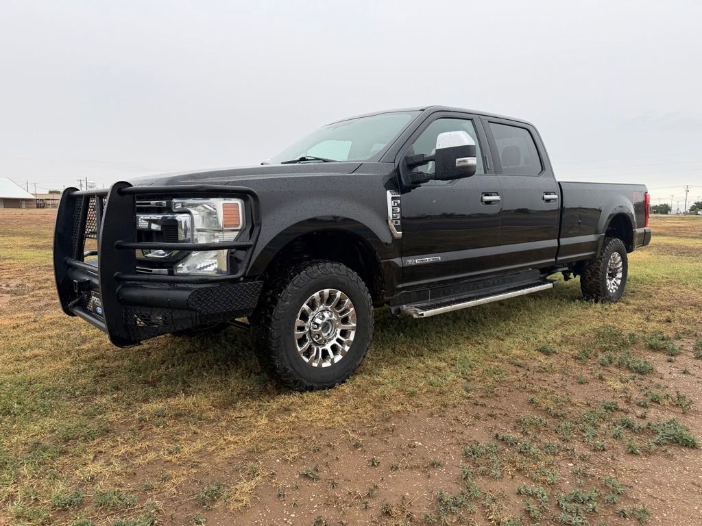 Used 2022 Ford F350 XLT w/ XLT Premium Package AWD/4WD image 4