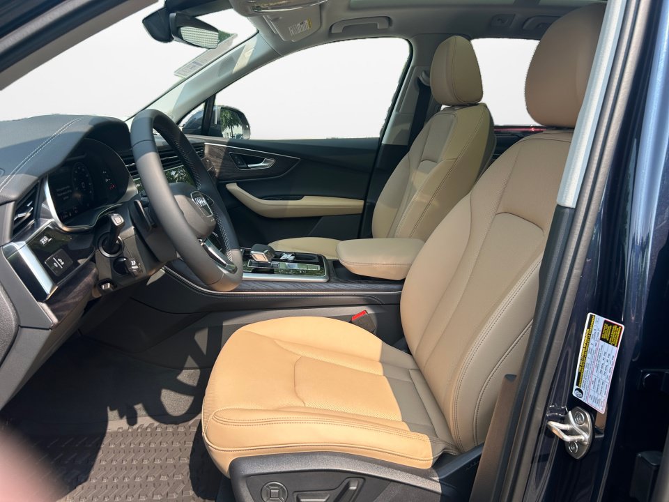 New 2026 Audi Q7 Premium Plus AWD/4WD image 9