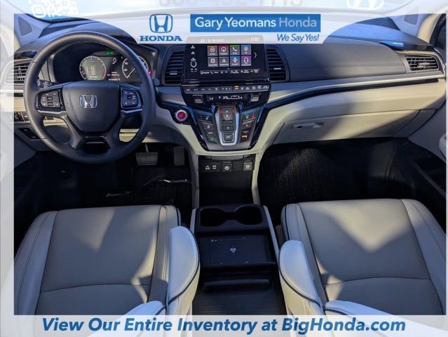 Certified 2025 Honda Odyssey Touring image 16
