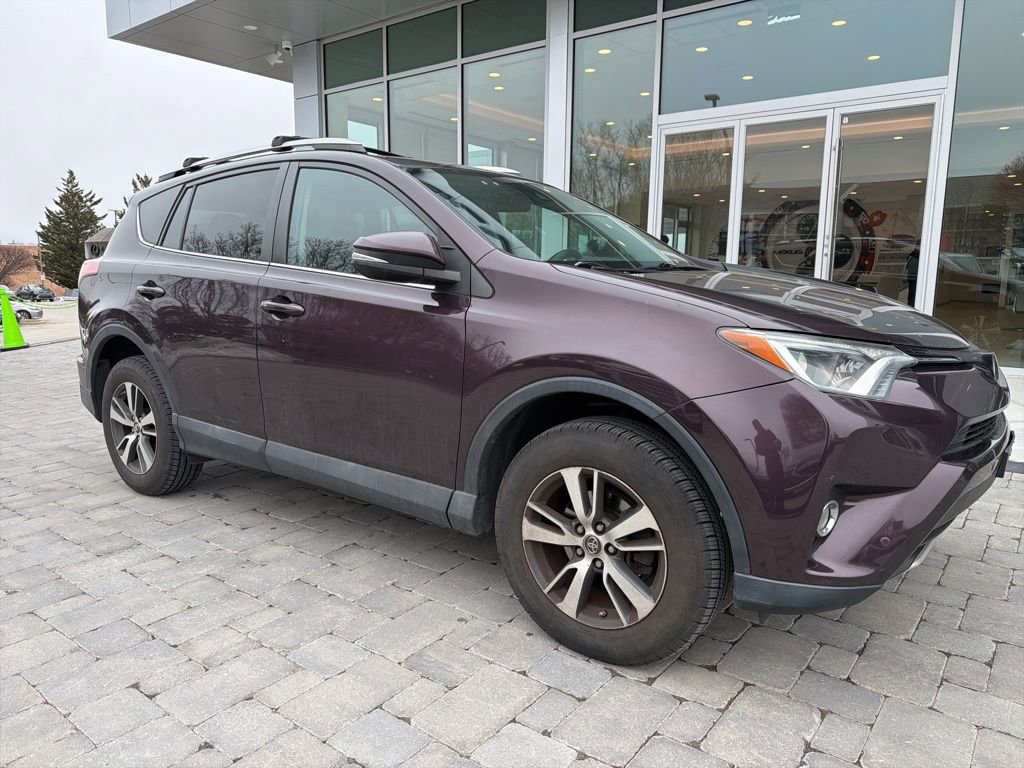 Used 2016 Toyota RAV4 XLE w/ Convenience Package image 3