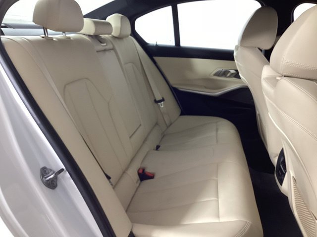 Used 2019 BMW 330i xDrive Sedan w/ Premium Package AWD/4WD image 25