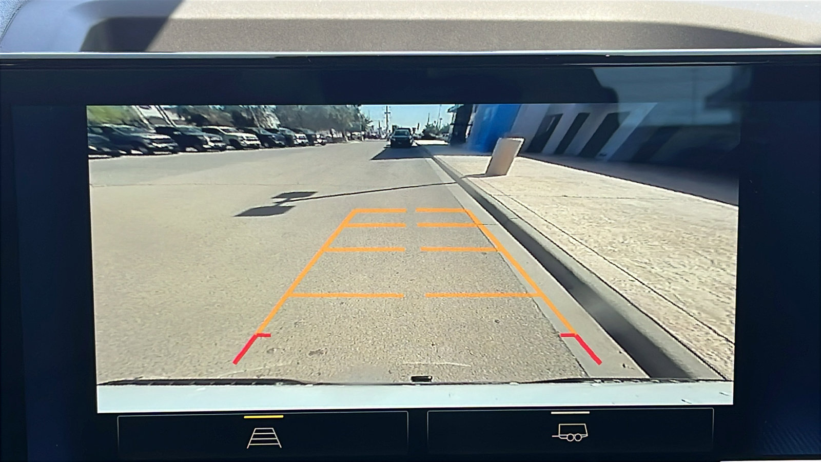 Used 2025 Chevrolet Silverado 1500 LT image 22