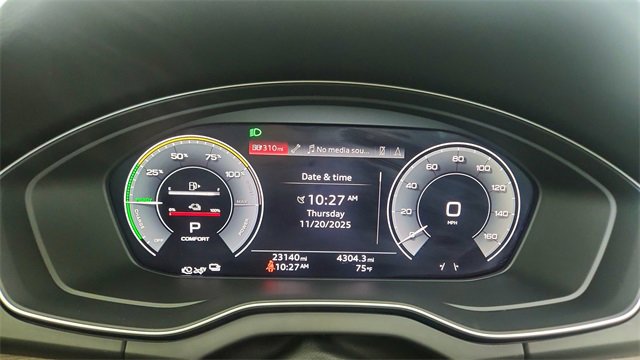 Used 2024 Audi Q5 e Prestige w/ Prestige Package image 41