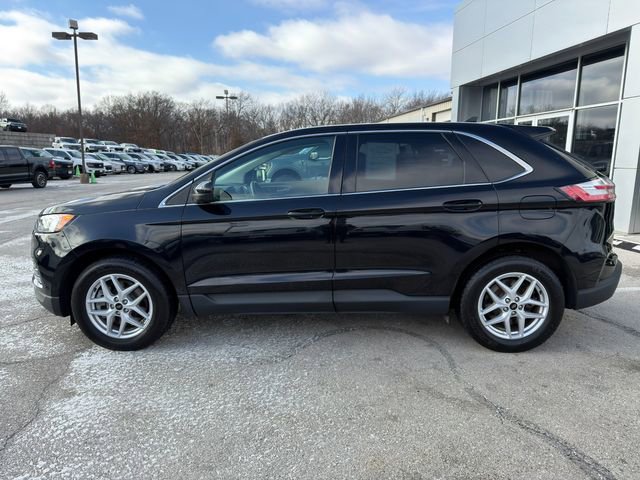 Used 2023 Ford Edge SEL w/ Convenience Package image 4