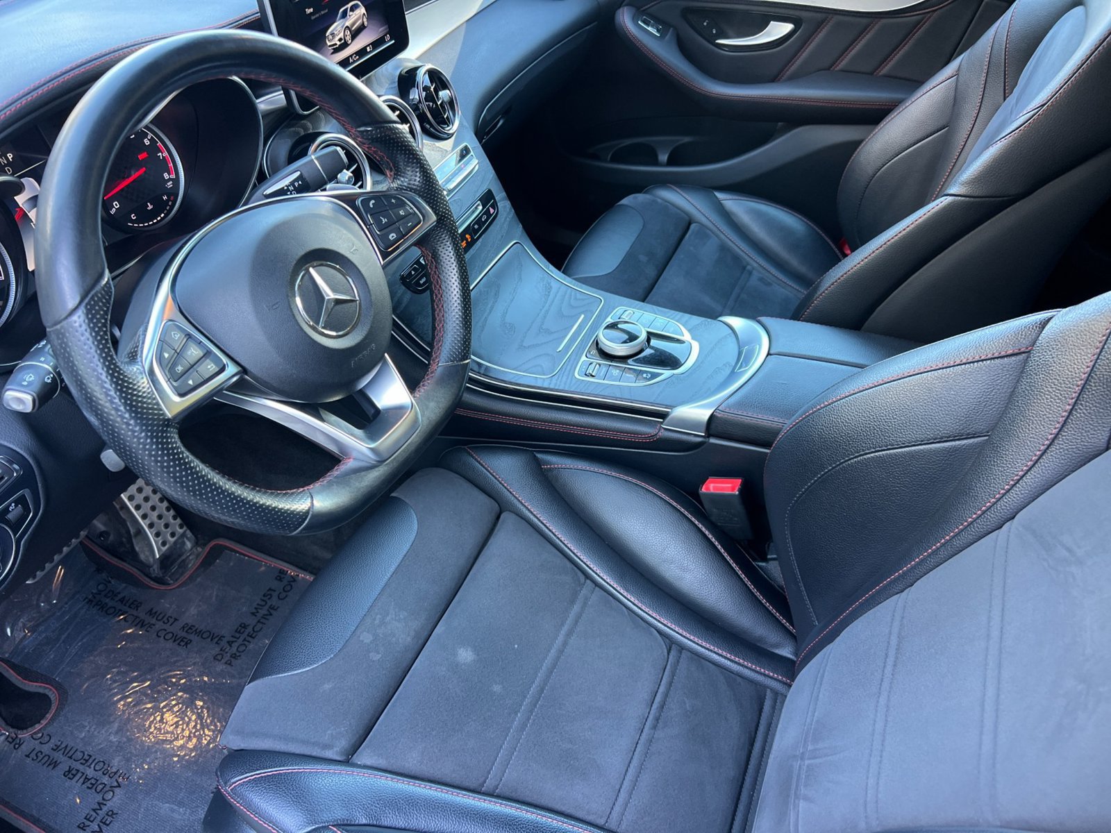 Used 2018 Mercedes-Benz GLC 43 AMG 4MATIC image 4