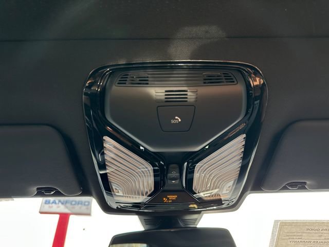 Used 2023 BMW 230i Coupe w/ Convenience Package image 27