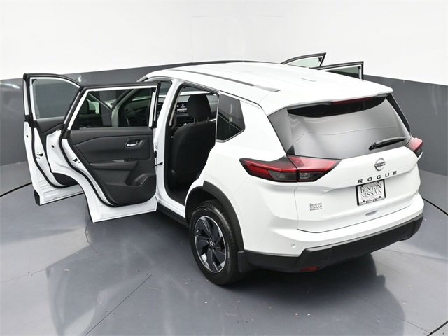 New 2026 Nissan Rogue SV image 43