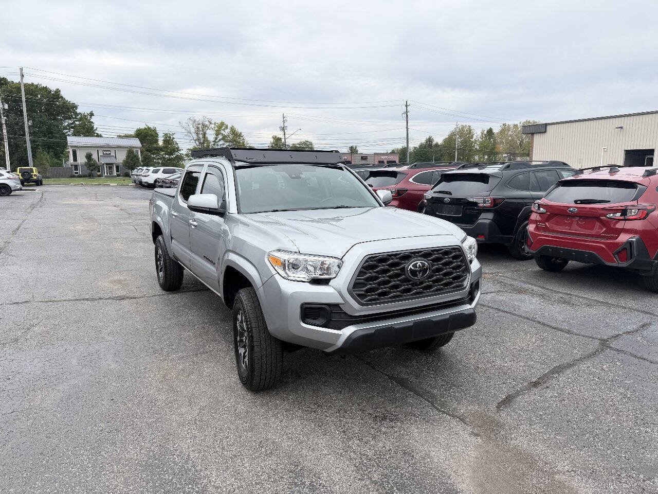 Used 2023 Toyota Tacoma SR AWD/4WD image 3