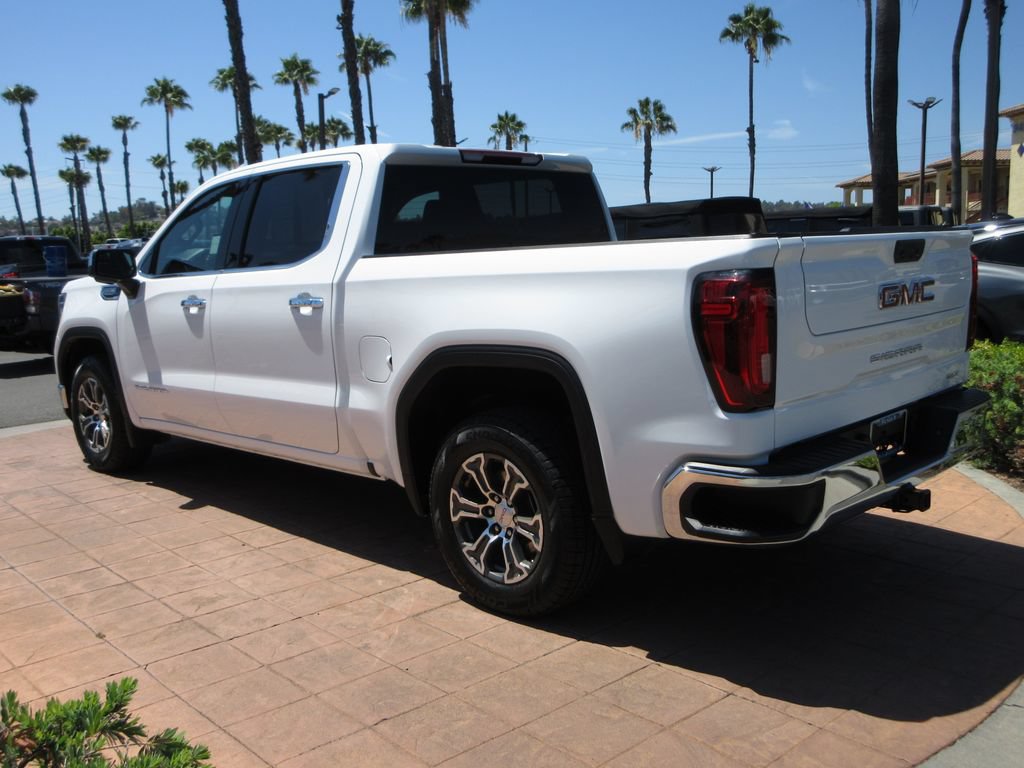 Used 2025 GMC Sierra 1500 SLT RWD image 2