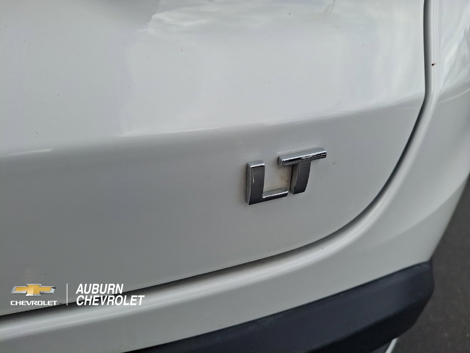 Used 2025 Chevrolet Trax LT FWD image 26