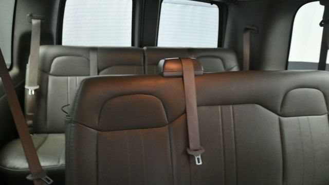 Used 2024 Chevrolet Express 3500 LS RWD image 13