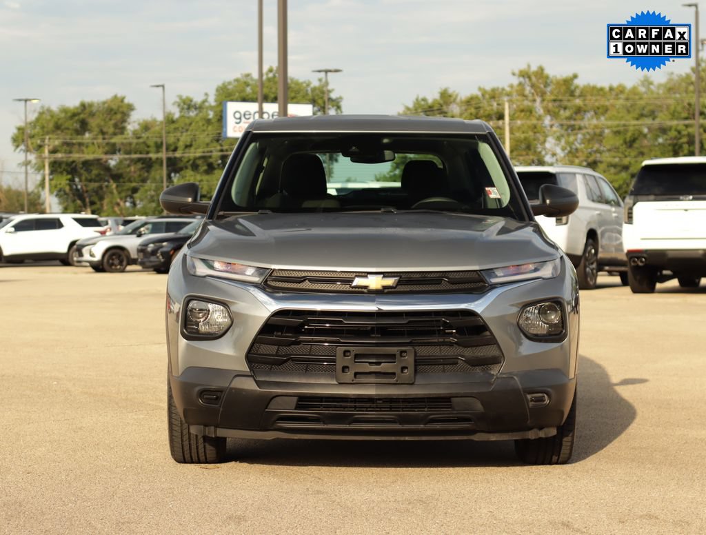 Used 2023 Chevrolet TrailBlazer LS FWD image 2