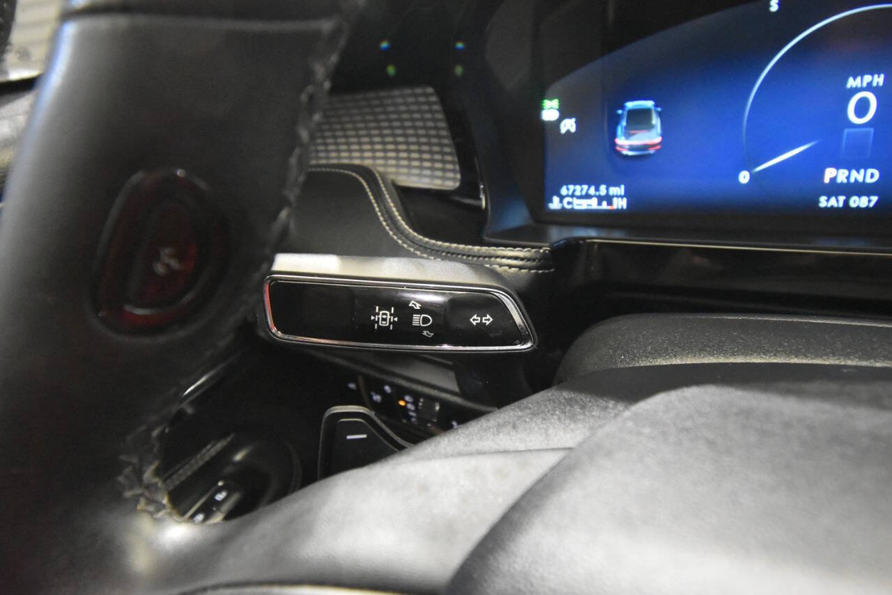 Used 2023 Lincoln Corsair AWD w/ Equipment Group 101A image 29