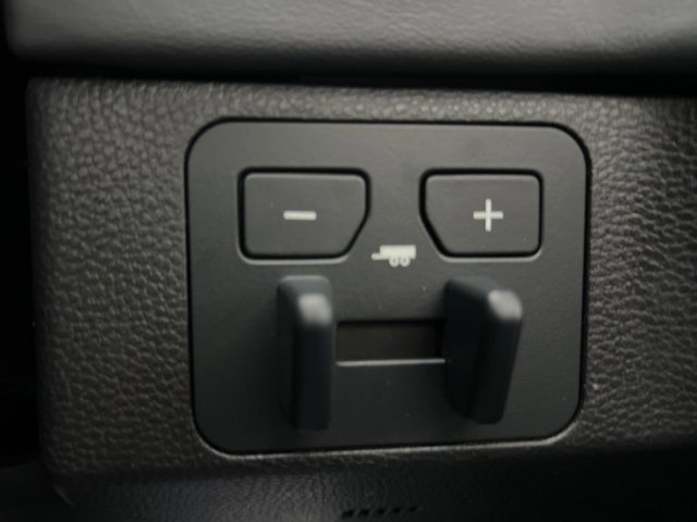 New 2025 Toyota Tundra Platinum image 34