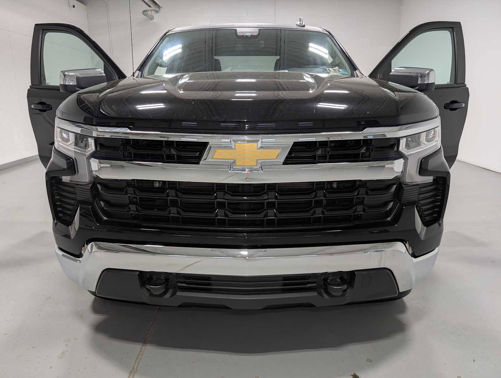 Certified 2022 Chevrolet Silverado 1500 LT AWD/4WD image 15