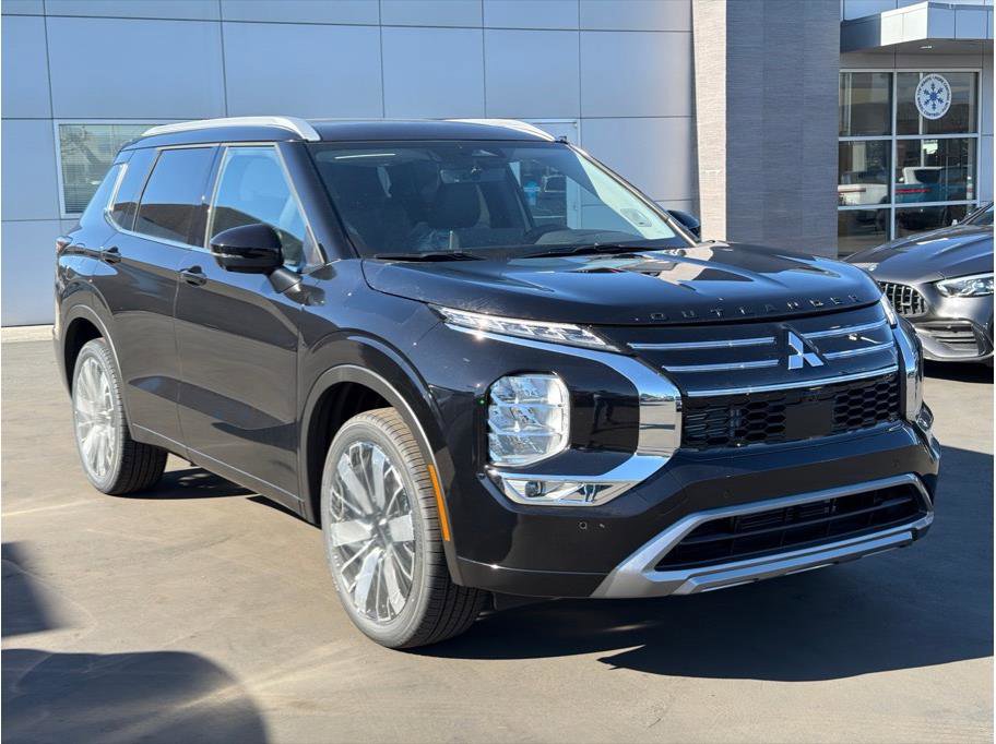 New 2026 Mitsubishi Outlander SEL Black Edition image 3