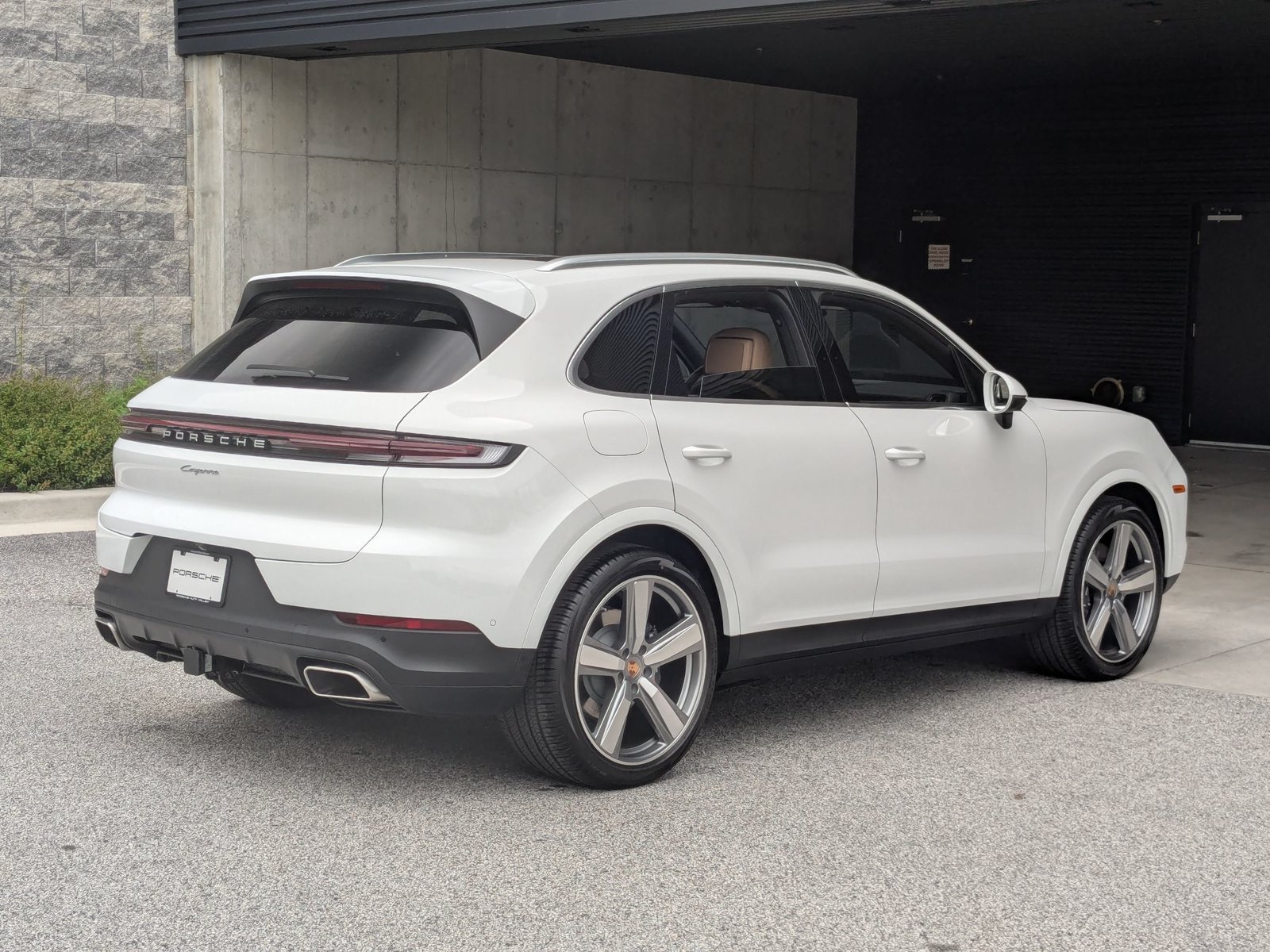 New 2026 Porsche Cayenne AWD/4WD image 9