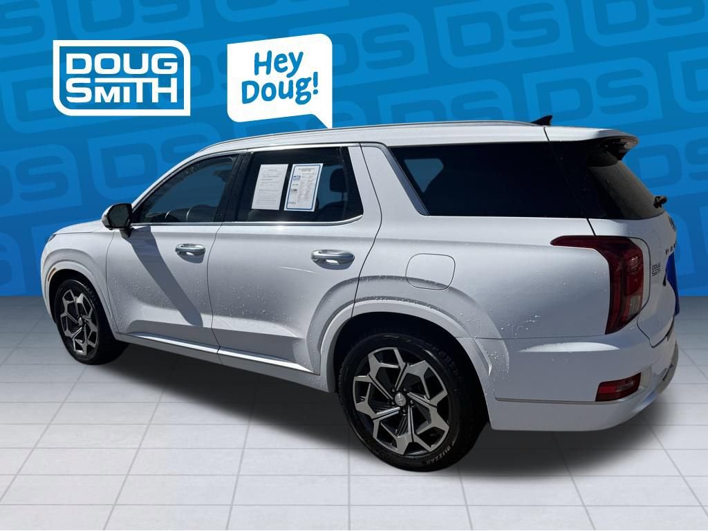 Used 2021 Hyundai Palisade Calligraphy image 2