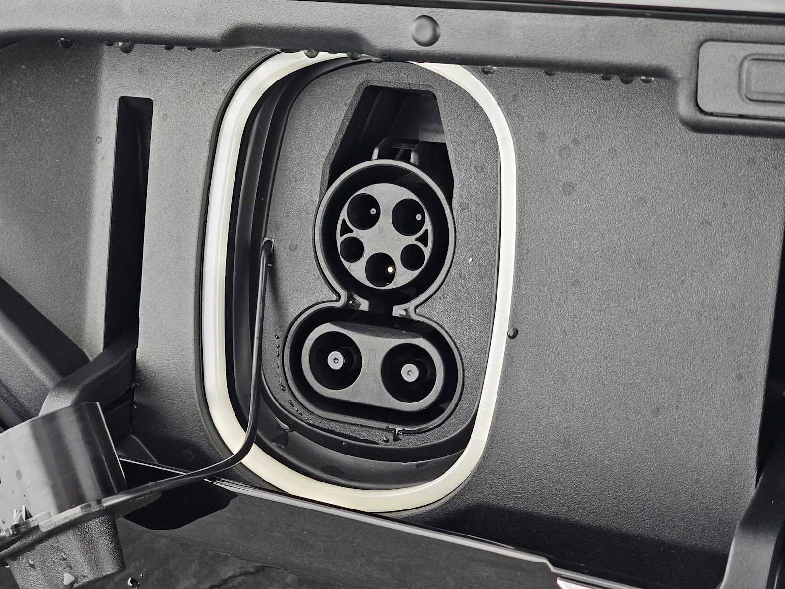 New 2026 Cadillac Lyriq Sport RWD image 22