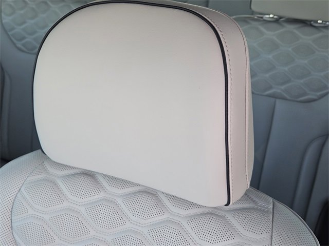 Used 2021 Hyundai Palisade Limited image 15