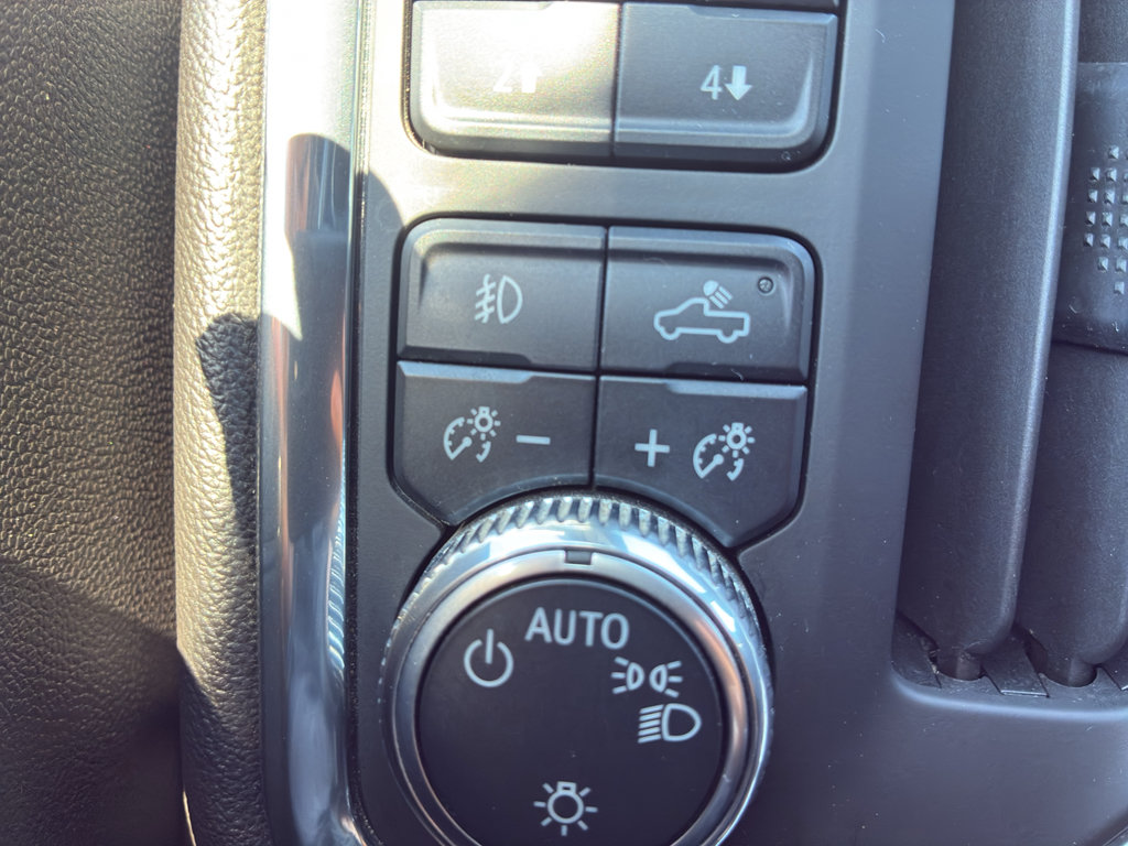 Used 2021 GMC Sierra 1500 Elevation w/ Preferred Package AWD/4WD image 35