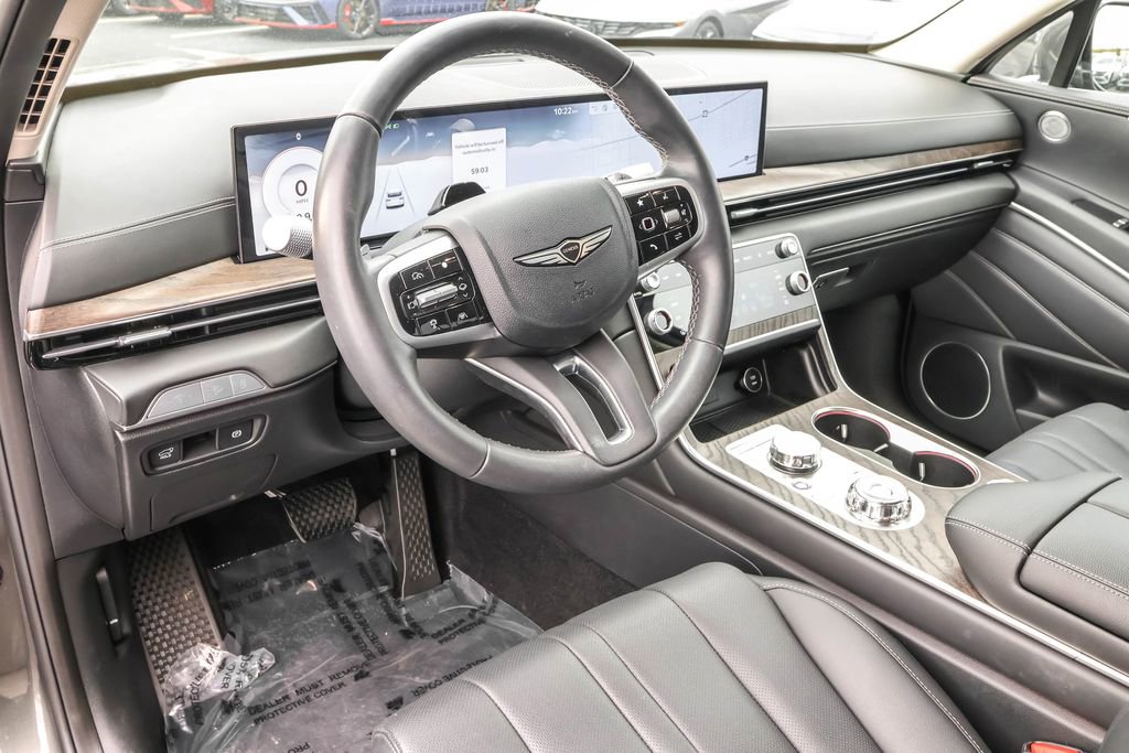 Used 2025 Genesis GV80 2.5T Select image 5