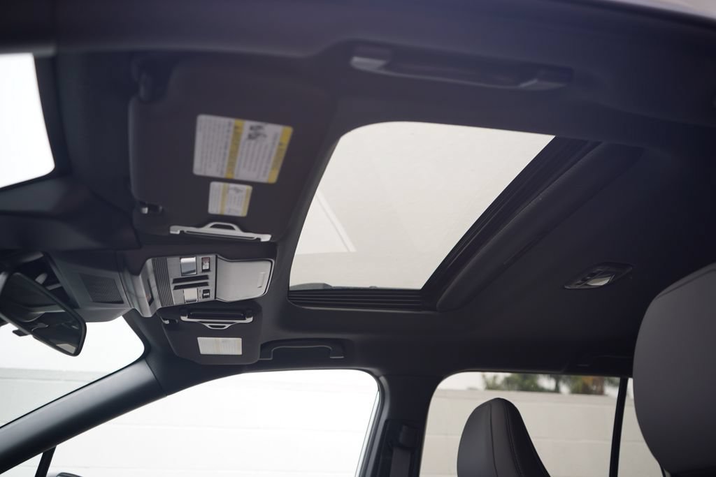 New 2026 Subaru Outback Limited XT AWD/4WD image 13