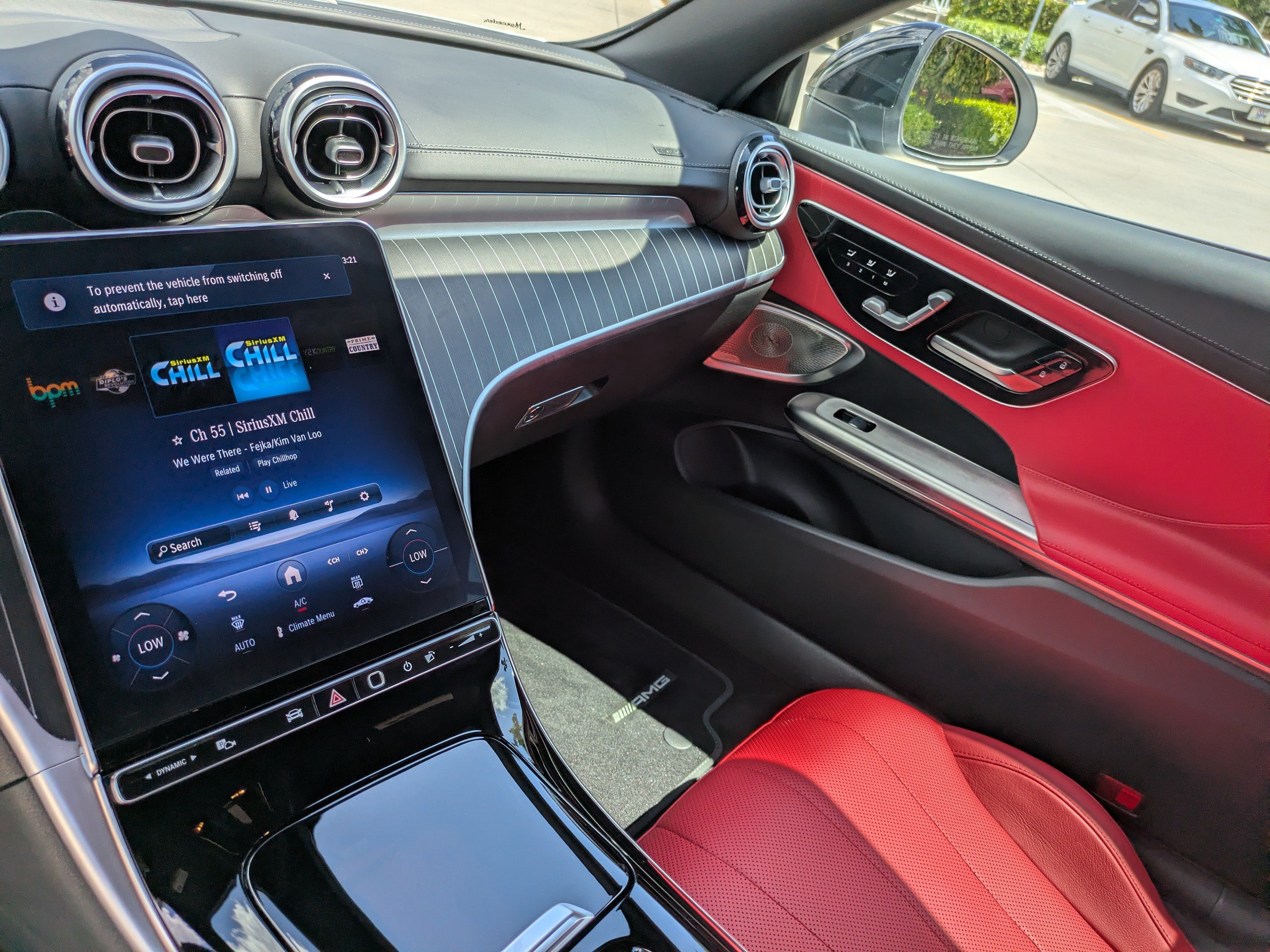 Used 2024 Mercedes-Benz CLE 300 4MATIC Cabriolet image 15