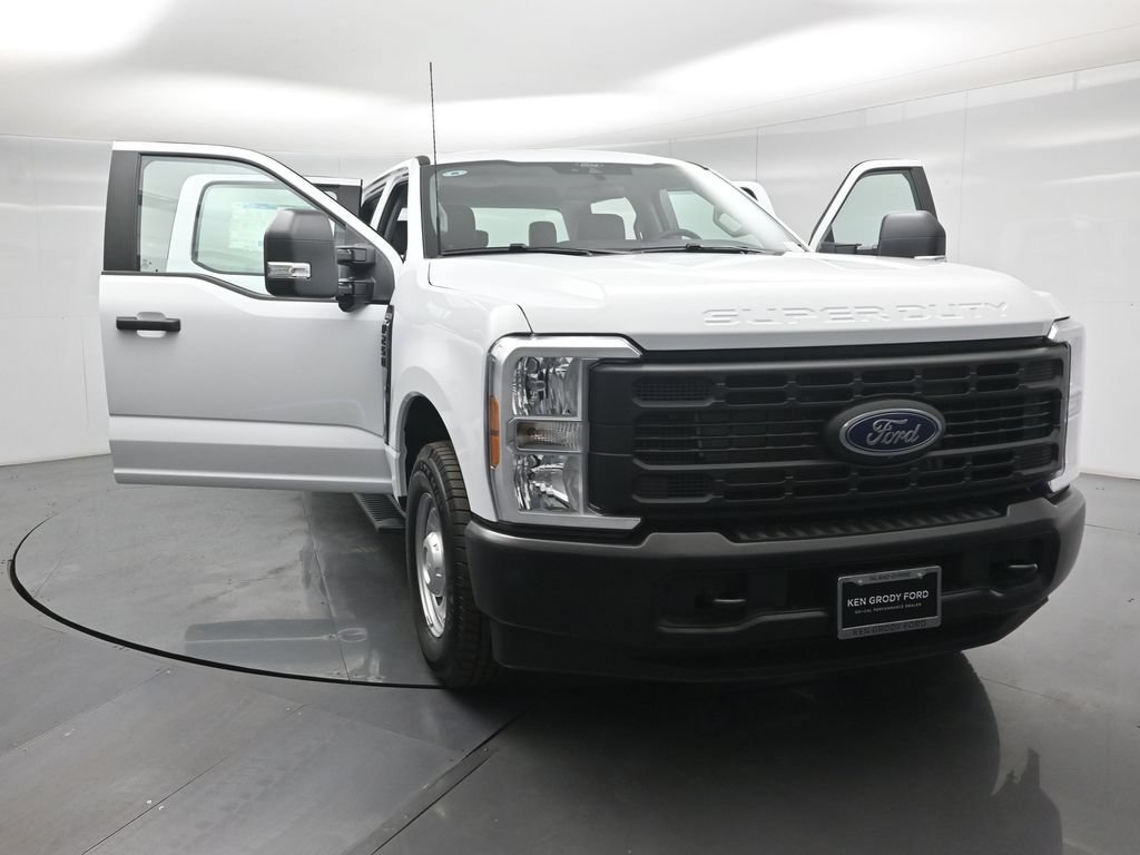 New 2026 Ford F250 XL w/ 360-Degree Camera Package RWD image 26