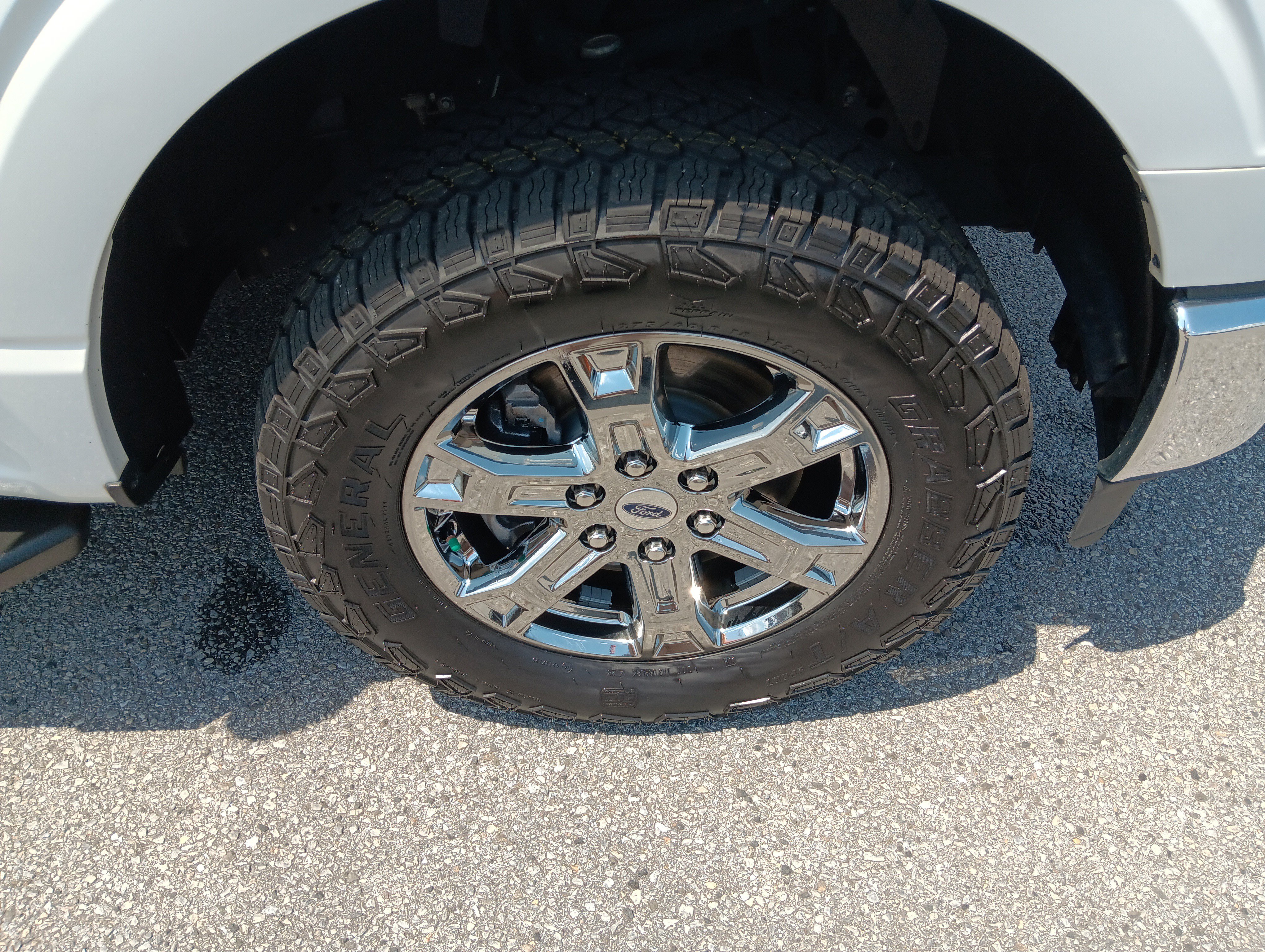 Used 2023 Ford F150 XLT w/ Equipment Group 302A High AWD/4WD image 7