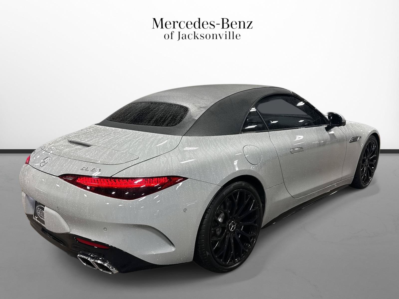 Certified 2024 Mercedes-Benz SL 63 AMG 4MATIC image 3