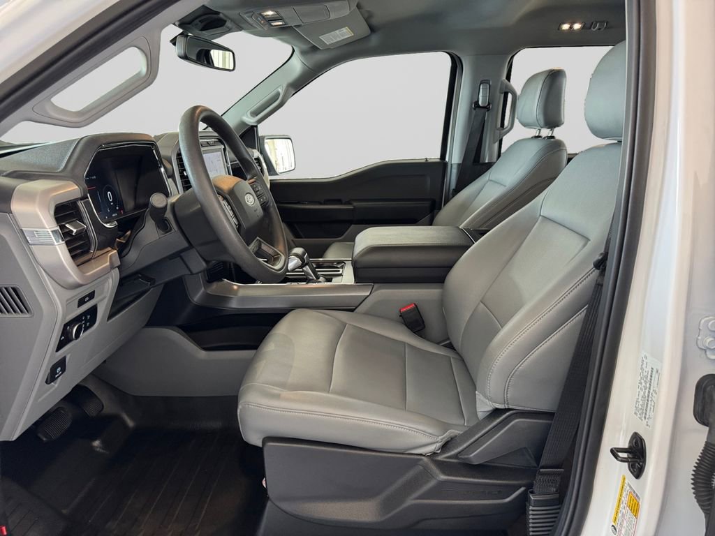 Used 2023 Ford F150 Lightning Pro image 10