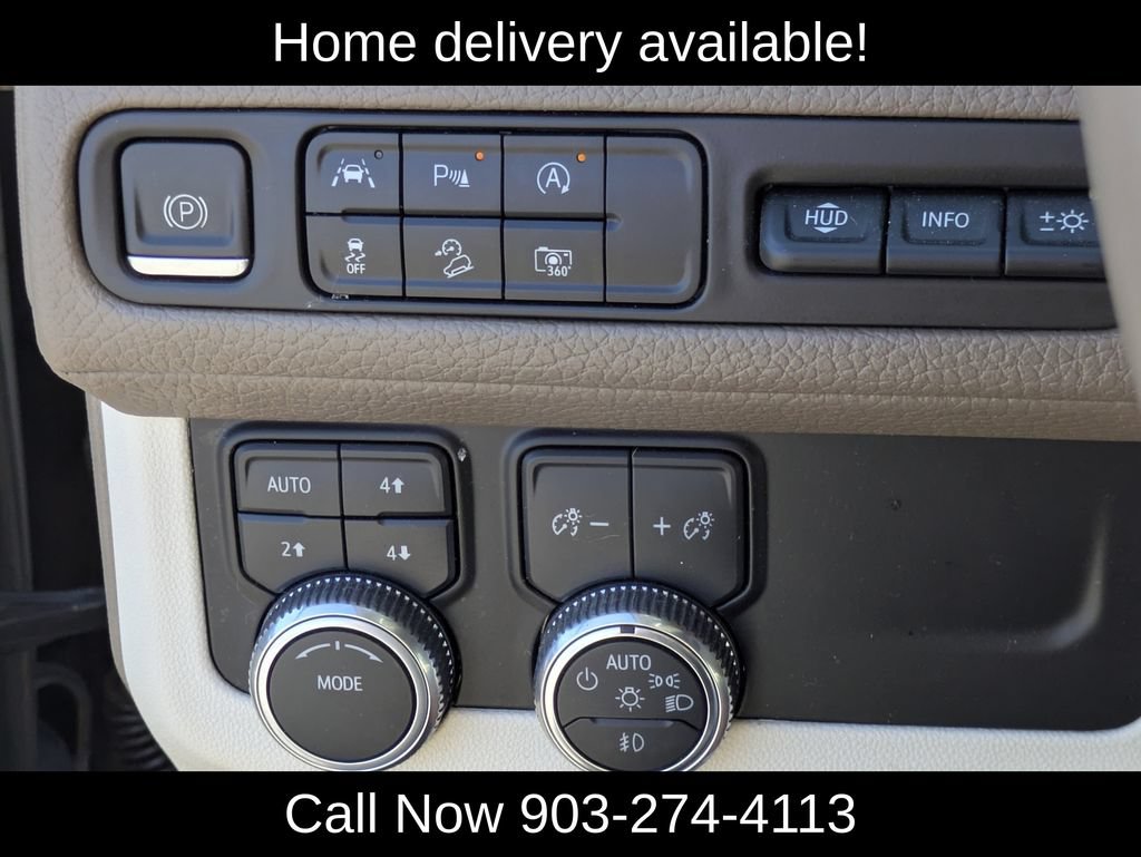 Used 2023 GMC Yukon XL Denali AWD/4WD image 29