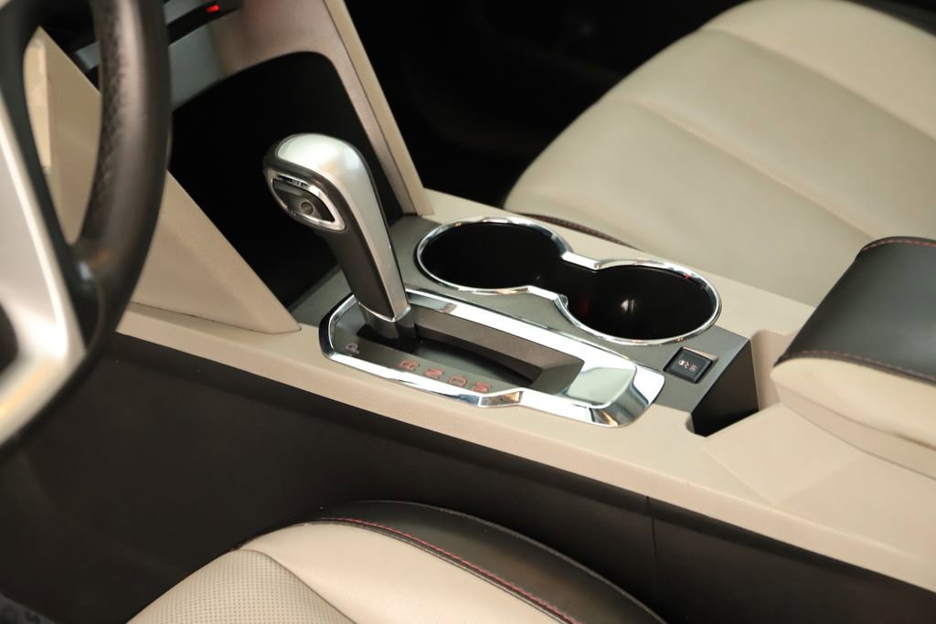 Used 2013 GMC Terrain SLT image 16