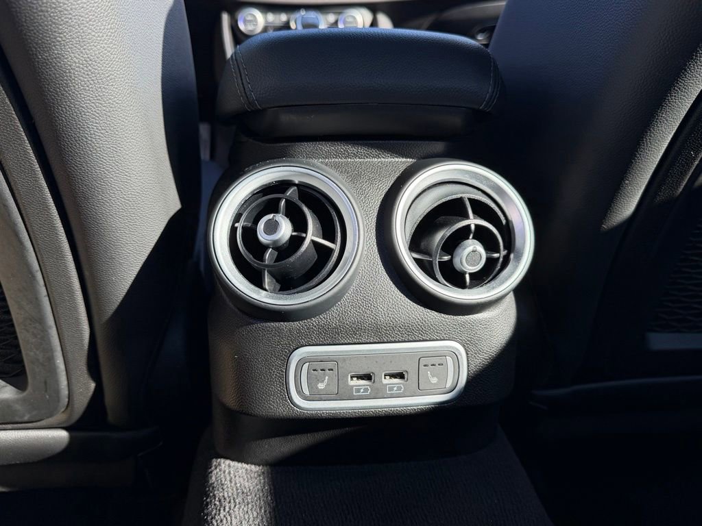 Used 2024 Alfa Romeo Giulia Ti image 32