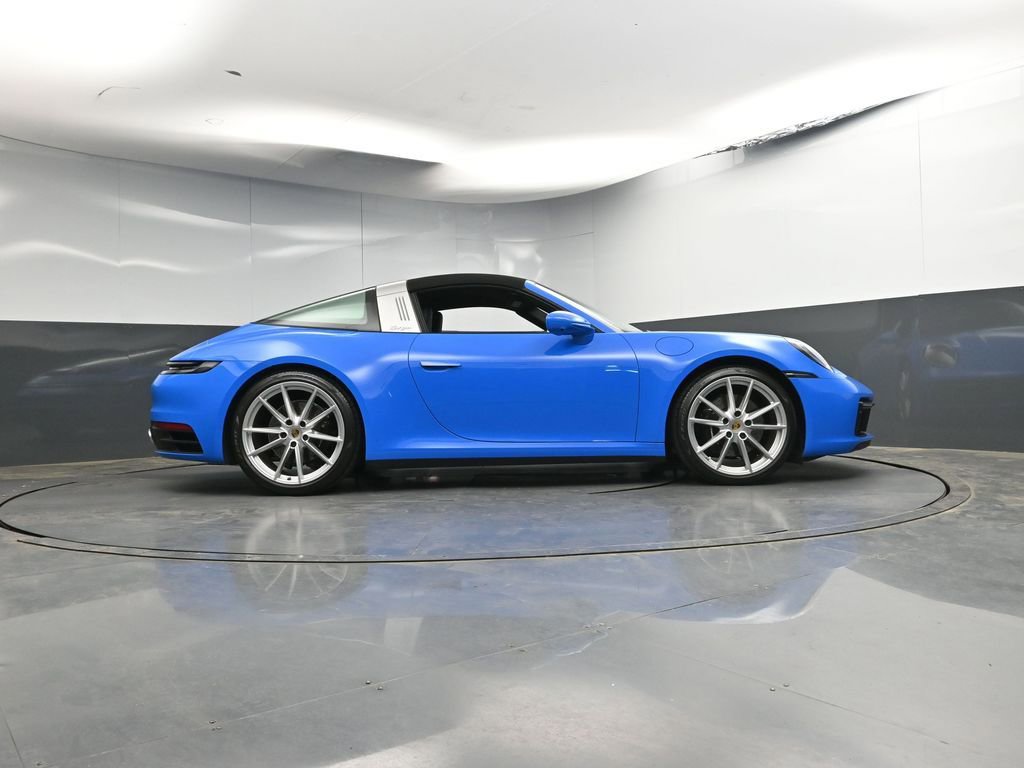 Certified 2022 Porsche 911 Targa 4S AWD/4WD image 34
