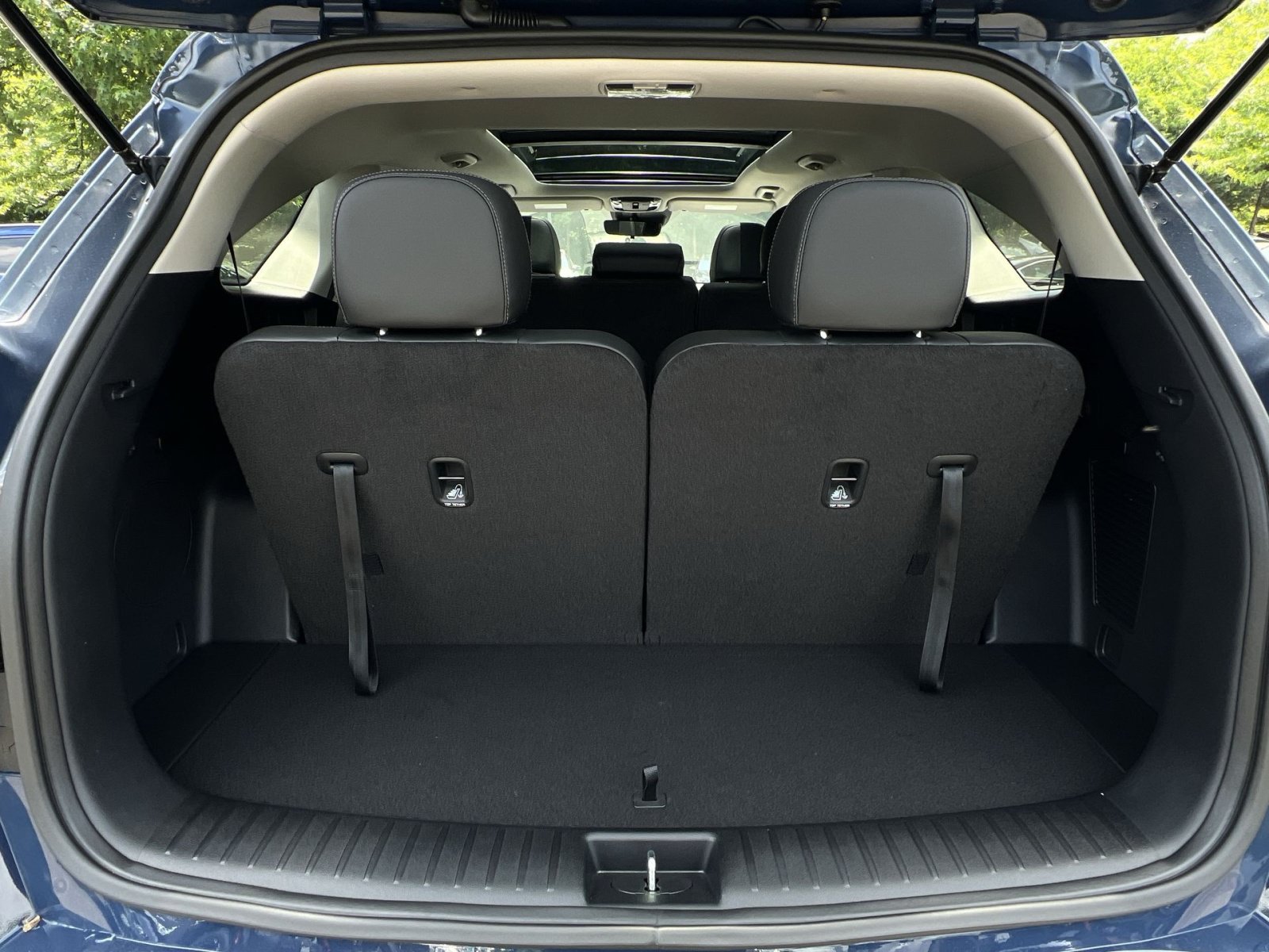 New 2026 Kia Sorento S w/ S Panoramic Sunroof Package FWD image 36