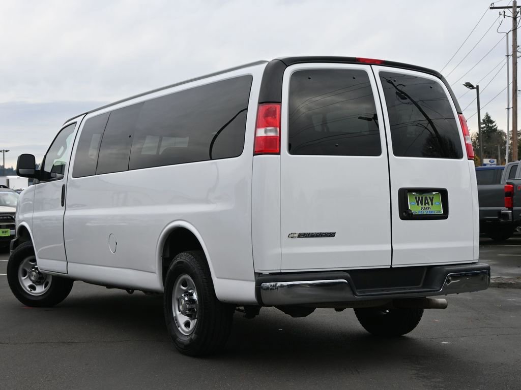 Used 2020 Chevrolet Express 3500 LT w/ LT Preferred Equipment Group image 2
