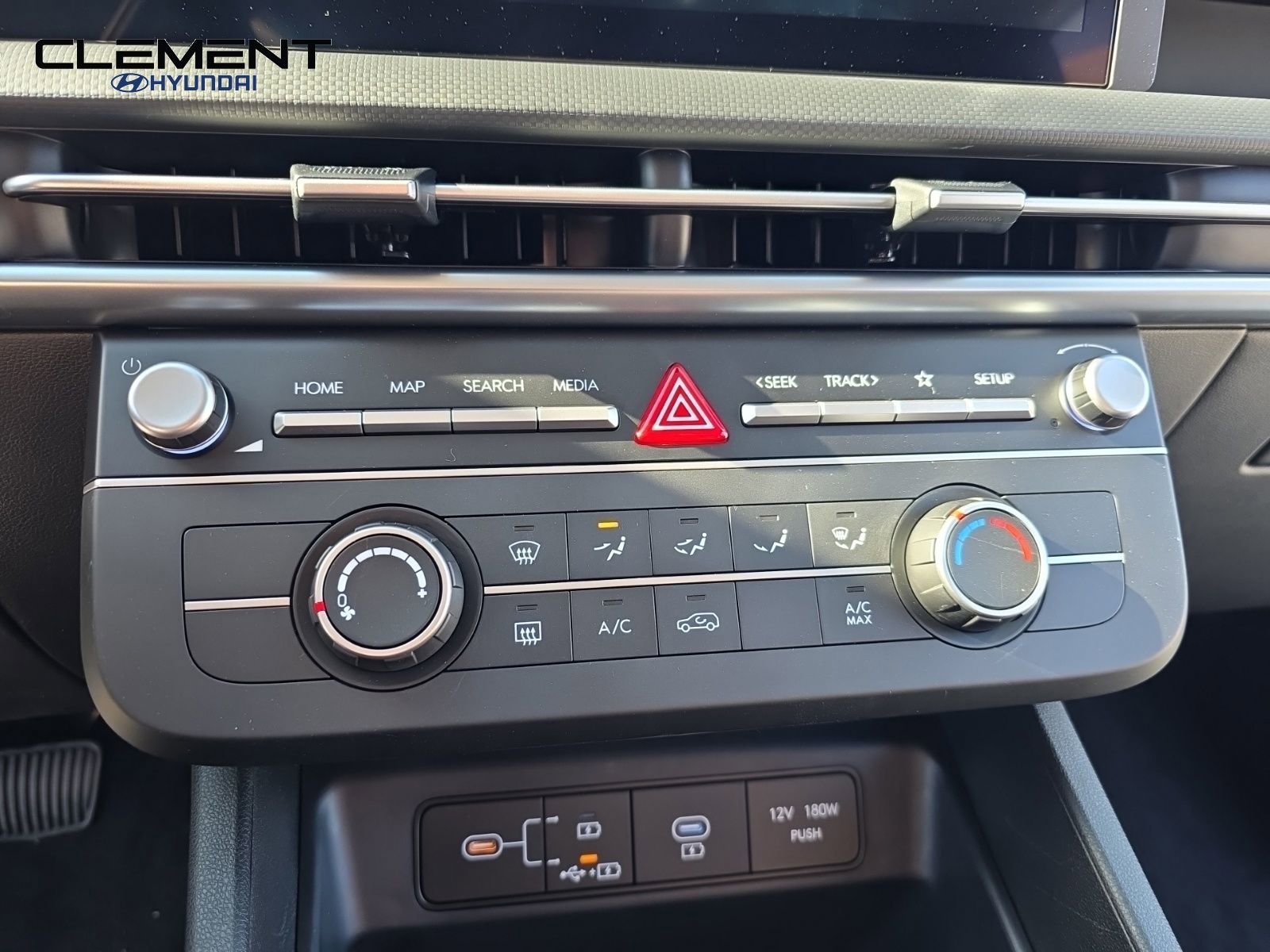 New 2026 Hyundai Tucson SE image 20