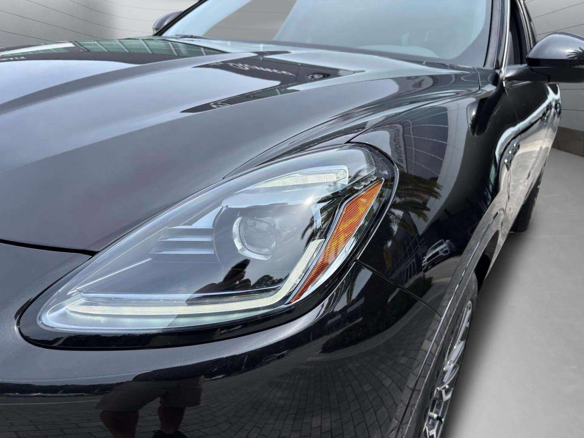 New 2025 Maserati Grecale Modena AWD/4WD image 38