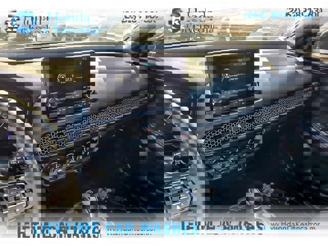 Used 2024 Honda HR-V Sport image 12