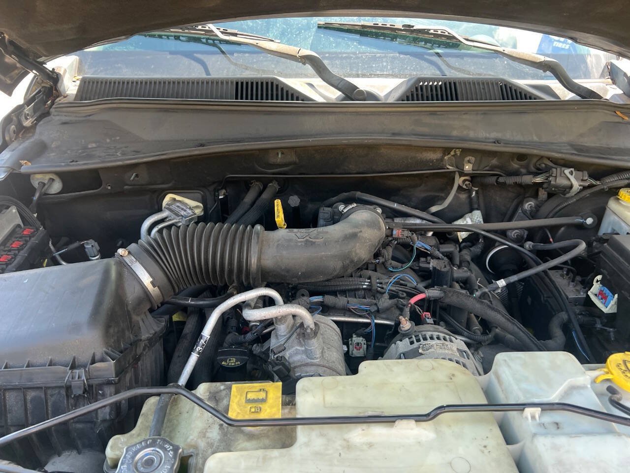 Used 2010 Dodge Nitro Heat RWD image 12