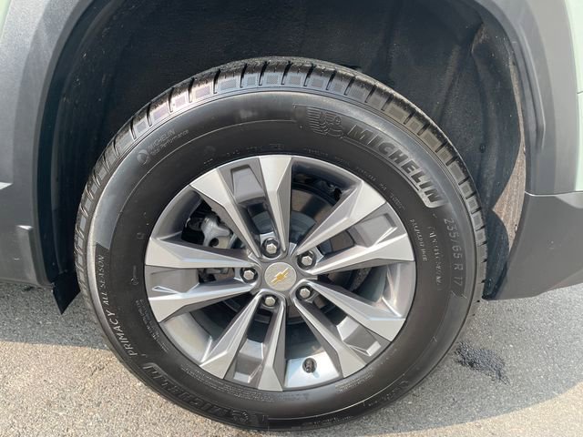 Used 2025 Chevrolet Equinox LT image 17