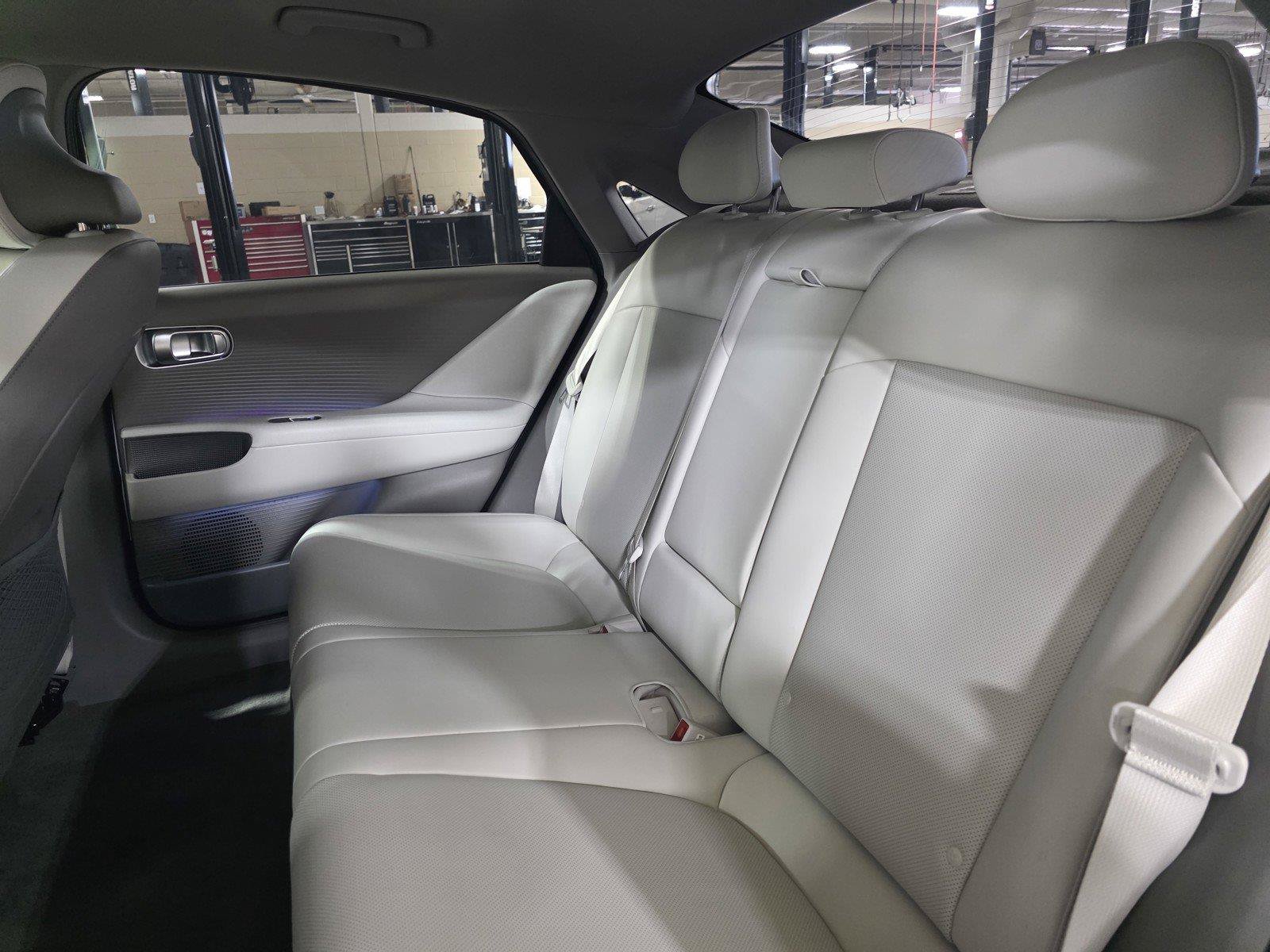 Used 2023 Hyundai Ioniq 6 SEL RWD image 14