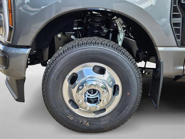 New 2026 Ford F350 Platinum image 10