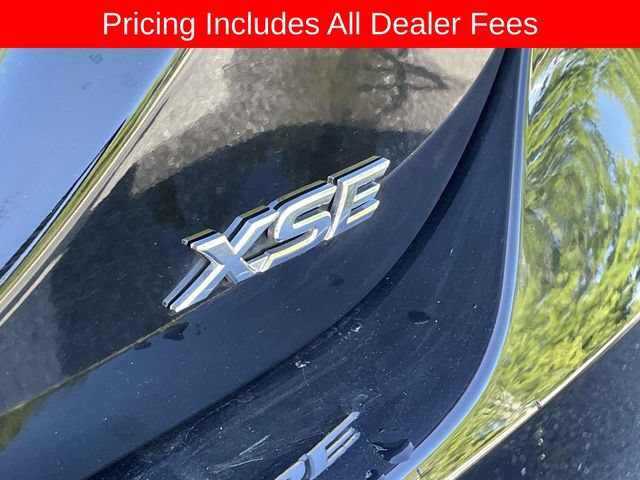Used 2024 Toyota Camry XSE FWD image 12
